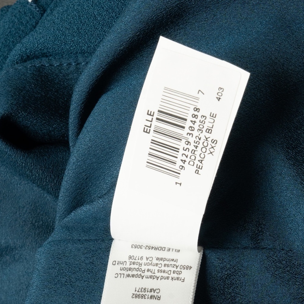 Dress The Population. Elle Dress. - Picture 14 of 16